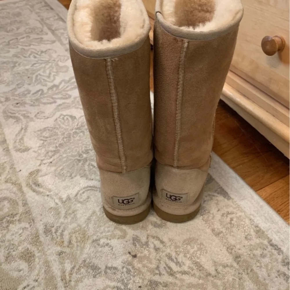 Ugg Tan Knee High boots - Picture 3 of 7
